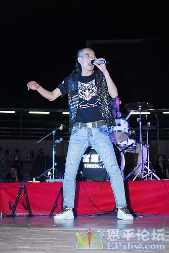 nEO_IMG_EP8_3454.jpg