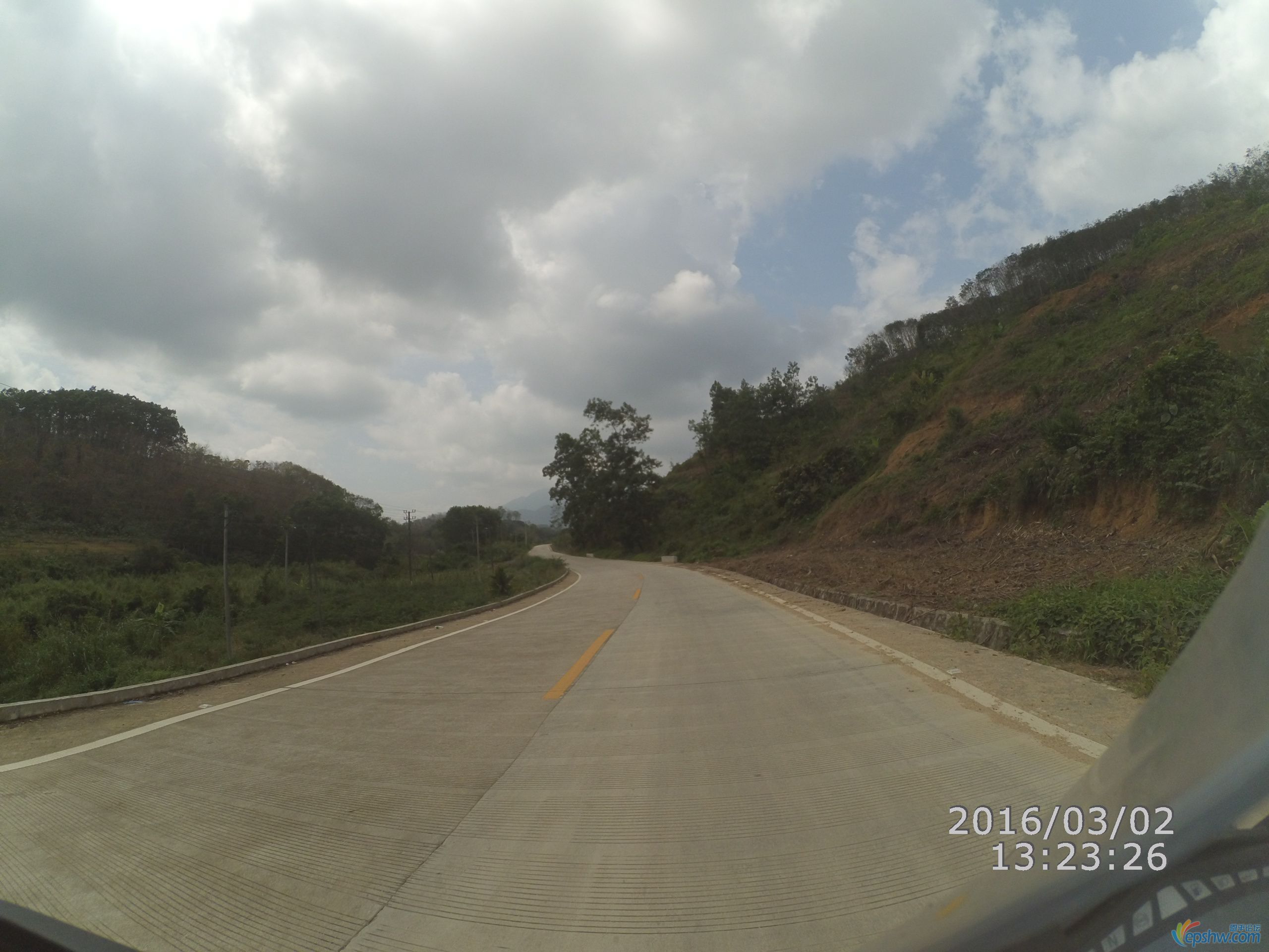YDXJ0935.jpg