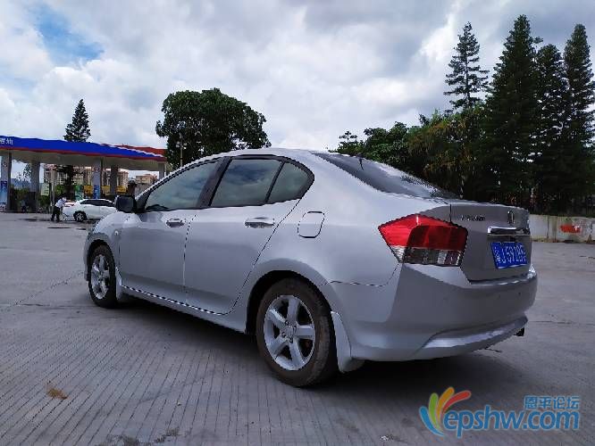 135251twff7y771b6ccyce.jpg