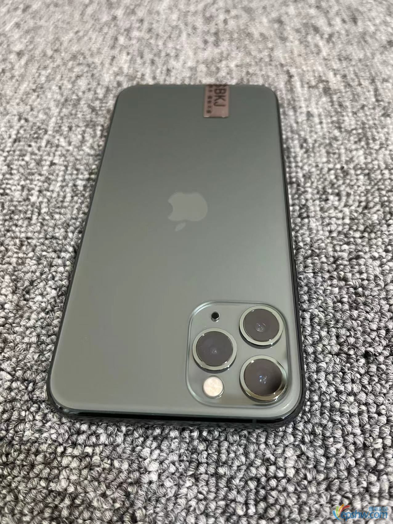 11pro512.jpg