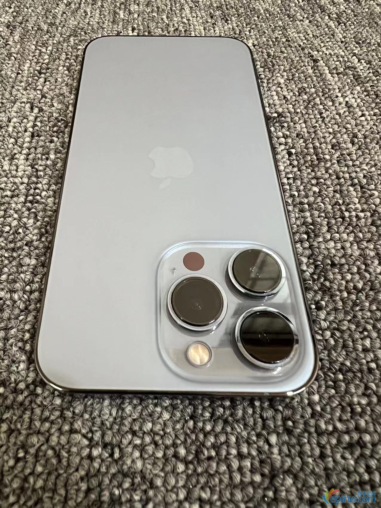 13pro256.jpg