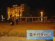 M4UVCVA5F8_102_180_160.jpg
