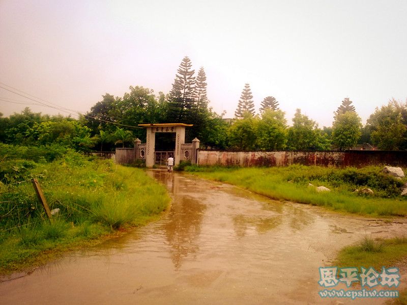20110715942_副本.jpg
