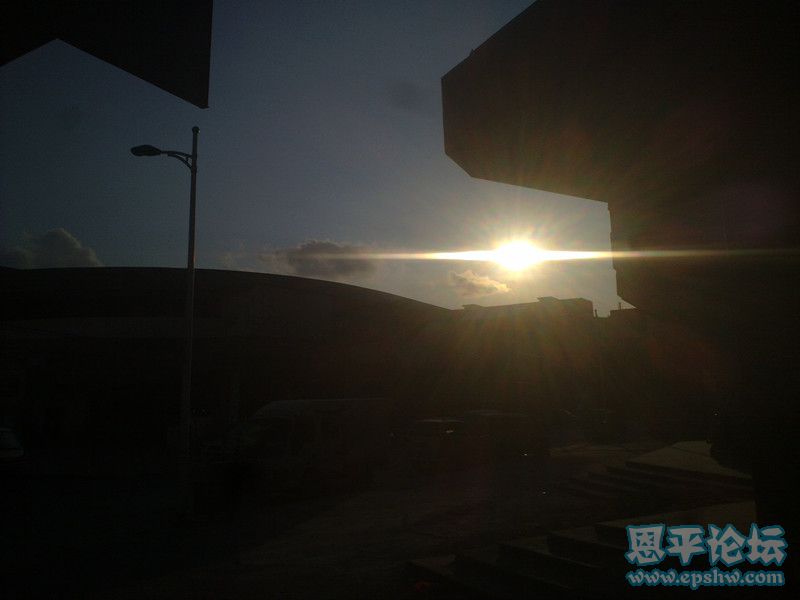 201107261055_副本.jpg